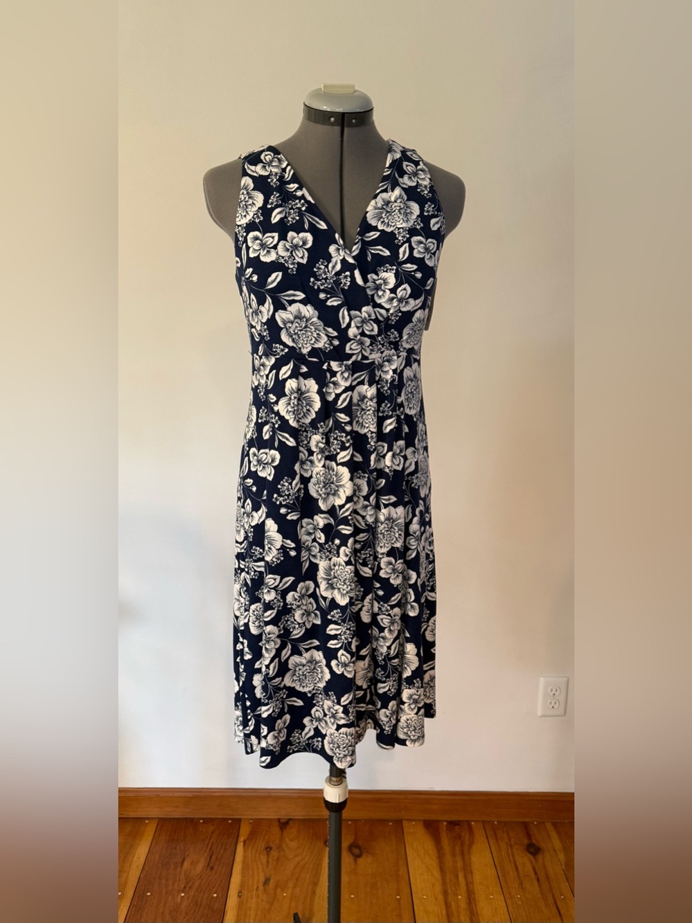 St. John's Bay Navy and White Floral Midi Dress
